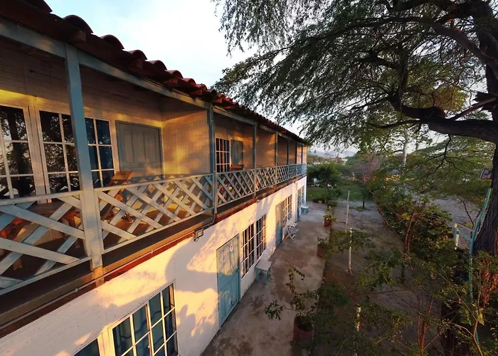 Playa Del Ritmo Beach Hostel & Bar (Adults Only)
