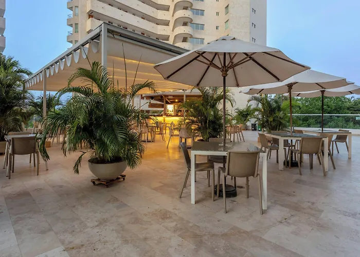 Courtyard By Marriott Santa Marta Resort